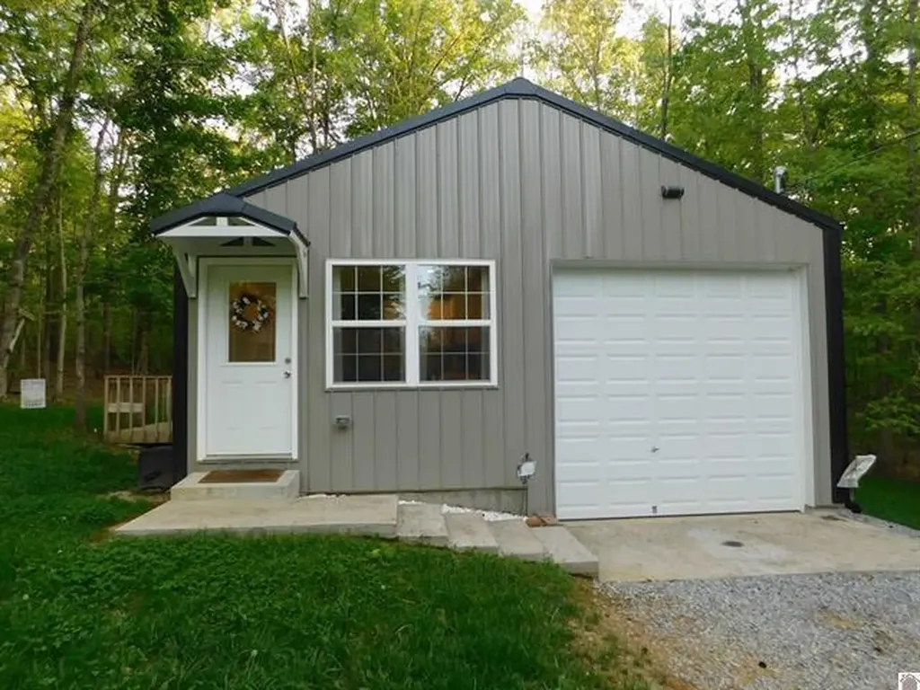 92 Clara Lane Benton KY 42025