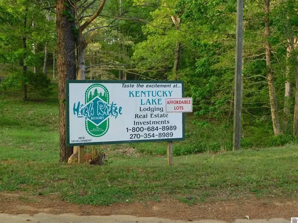 92 Clara Lane Benton KY 42025