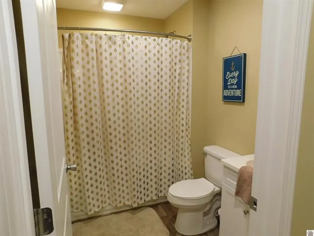 92 Clara Lane Benton KY 42025