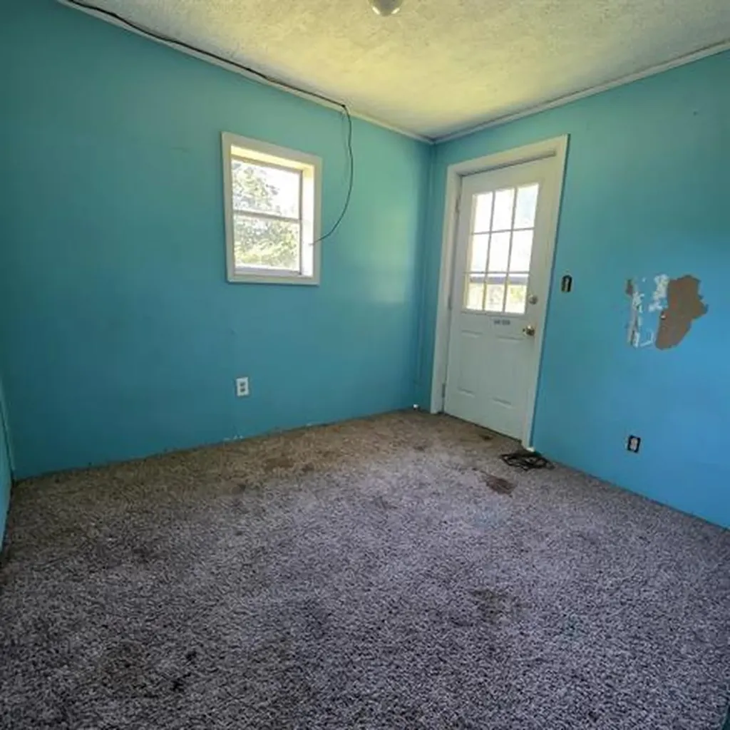 648 S County Line Road Mayfield KY 42066