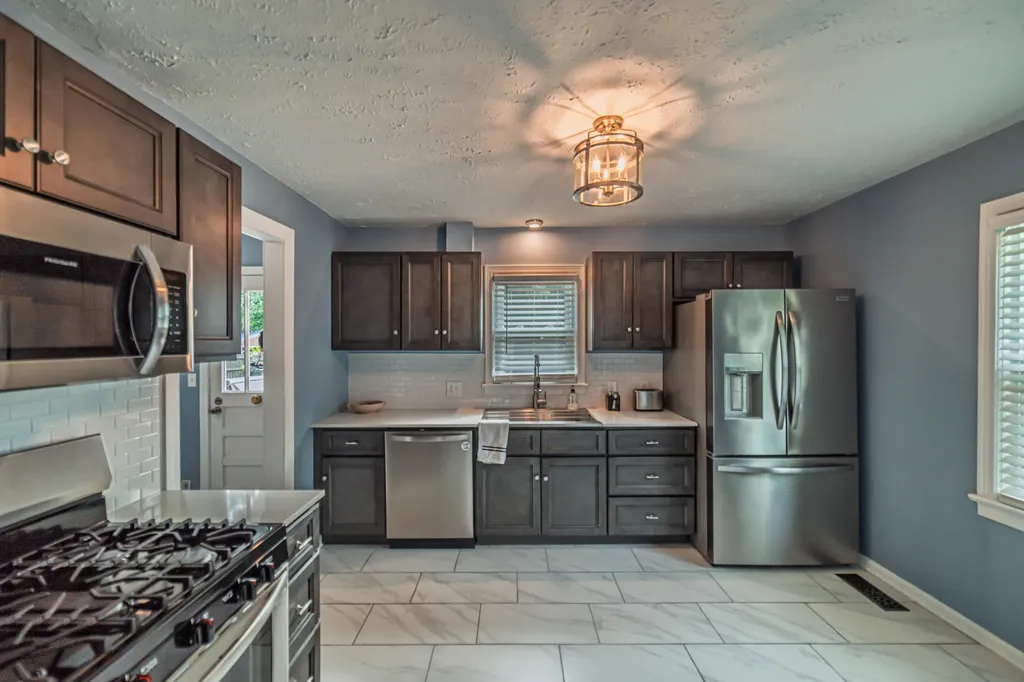 162 Iroquois Drive Paducah KY 42001