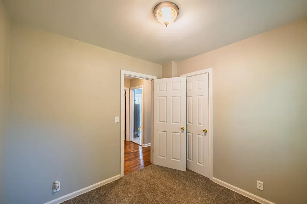 162 Iroquois Drive Paducah KY 42001