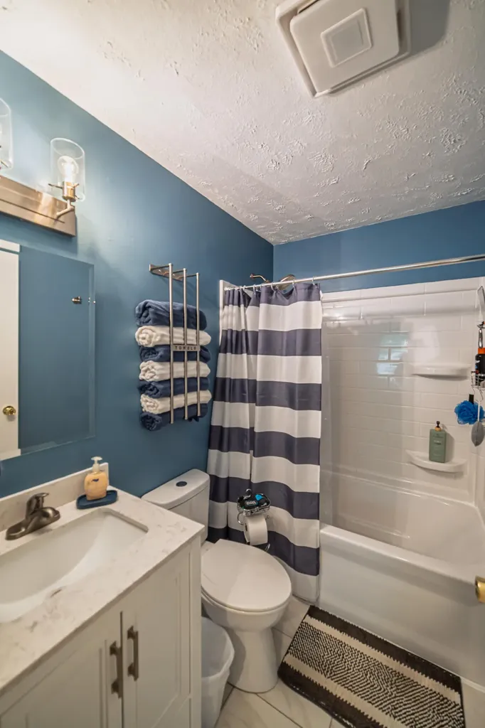 162 Iroquois Drive Paducah KY 42001