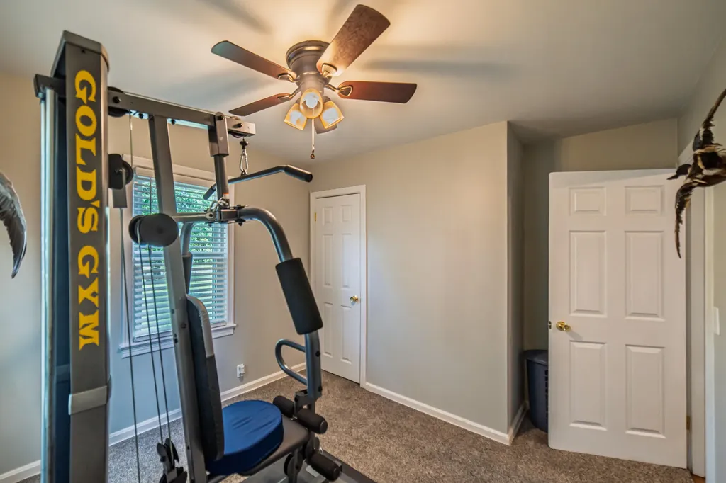 162 Iroquois Drive Paducah KY 42001