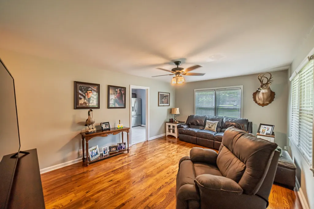 162 Iroquois Drive Paducah KY 42001