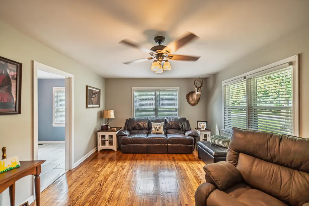 162 Iroquois Drive Paducah KY 42001