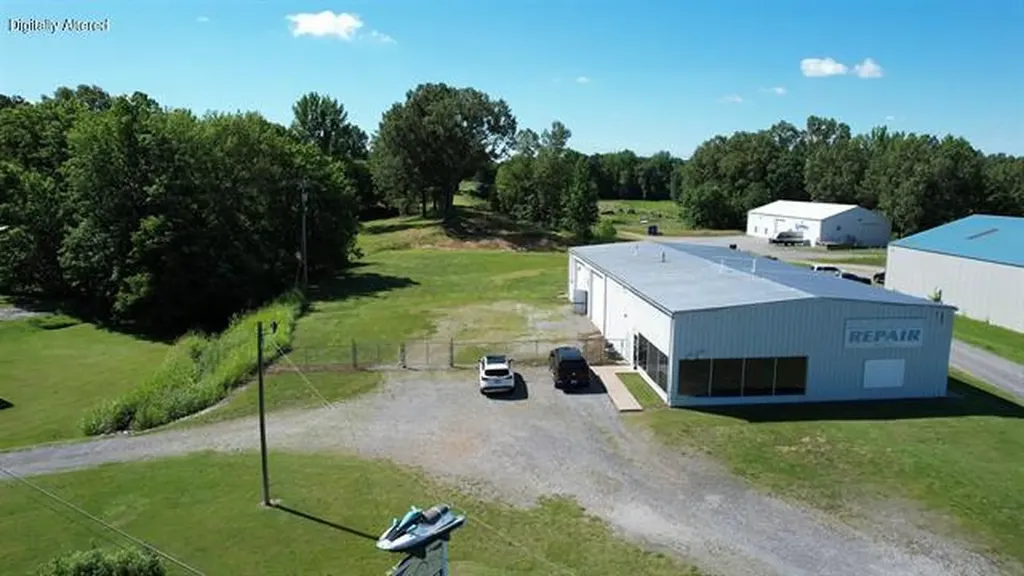 8975 Us-62 Calvert City KY 42029