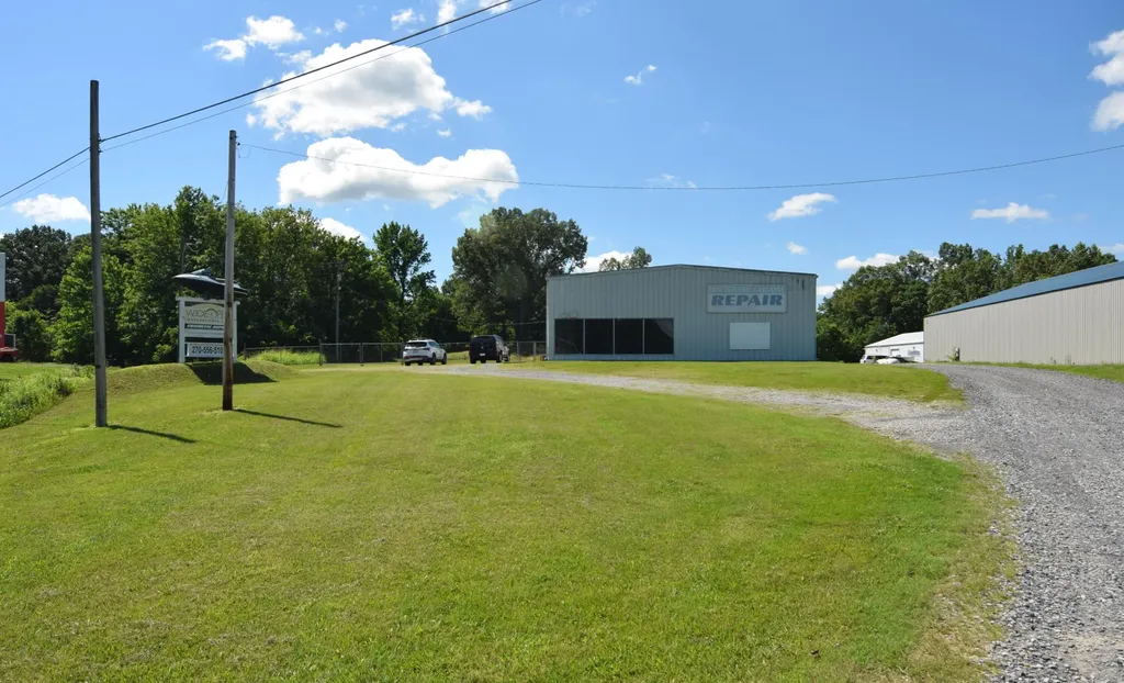 8975 Us-62 Calvert City KY 42029