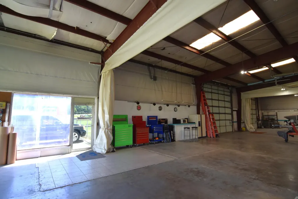 8975 Us-62 Calvert City KY 42029