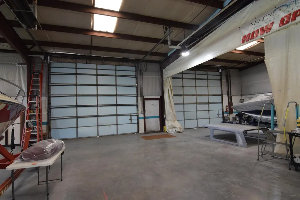 8975 Us-62 Calvert City KY 42029