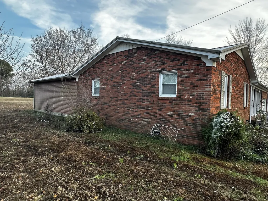 4172 Ky-303 Mayfield KY 42066