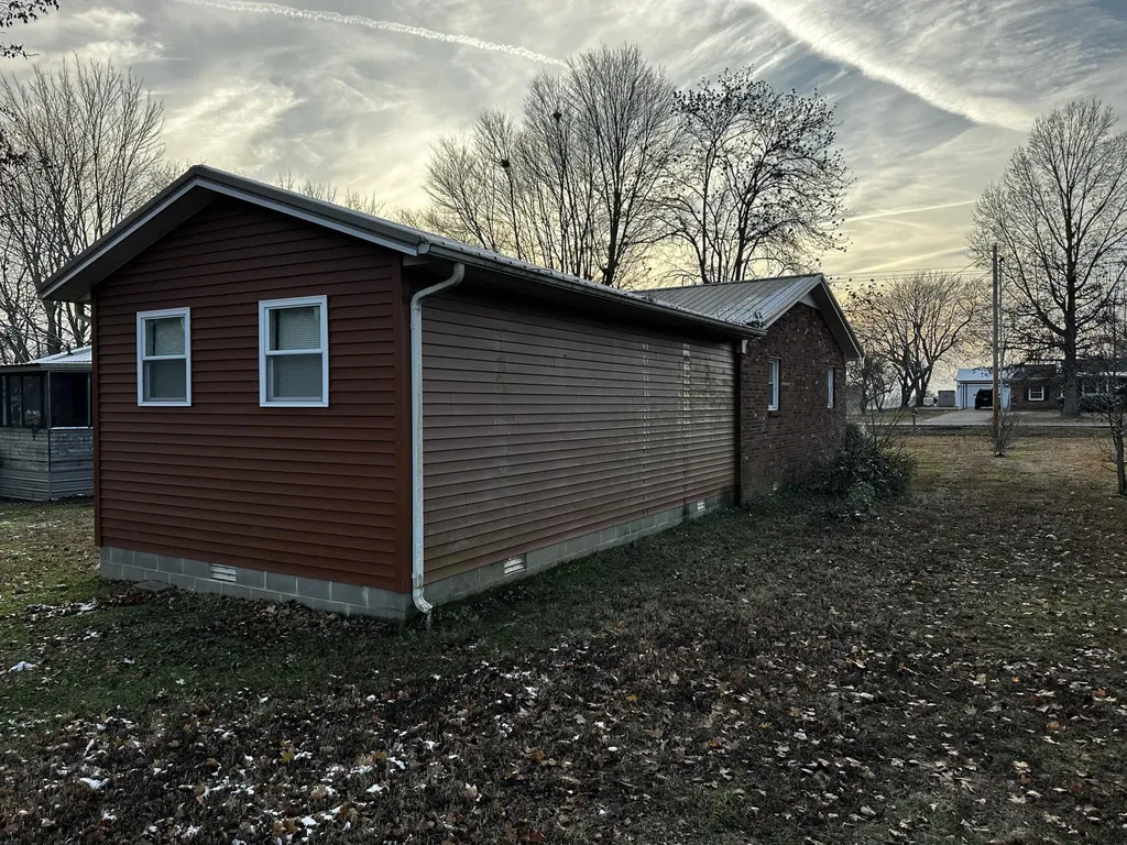 4172 Ky-303 Mayfield KY 42066