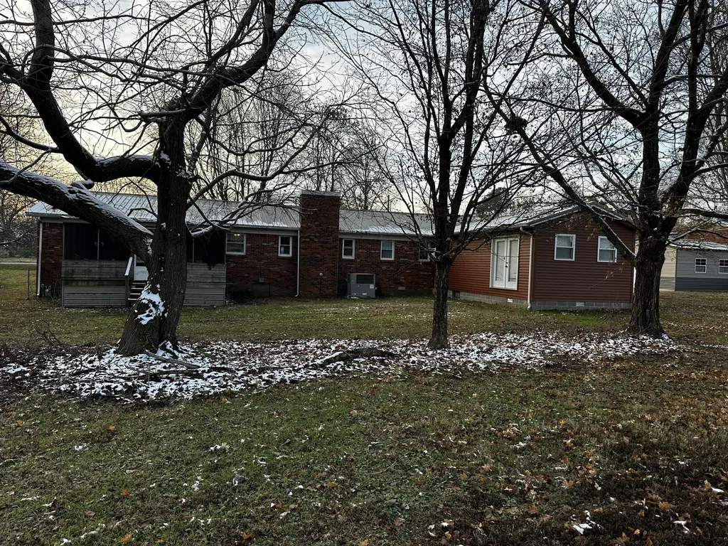 4172 Ky-303 Mayfield KY 42066