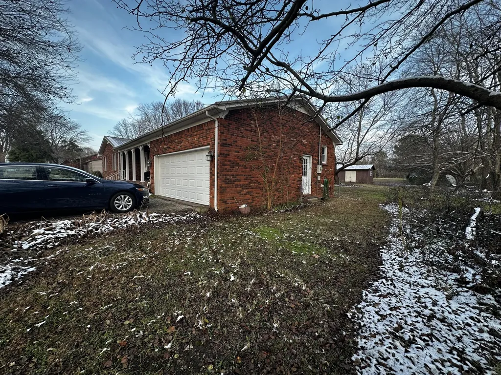 4172 Ky-303 Mayfield KY 42066