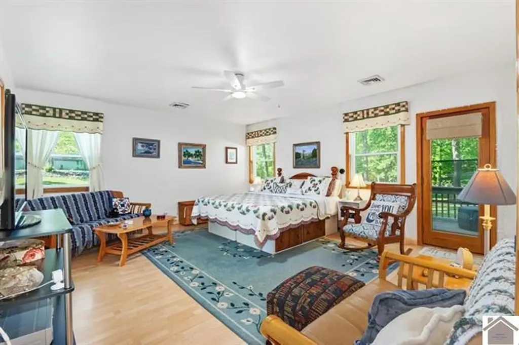 803 N State Route 810 Kuttawa KY 42055