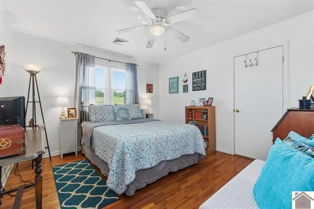 803 N State Route 810 Kuttawa KY 42055