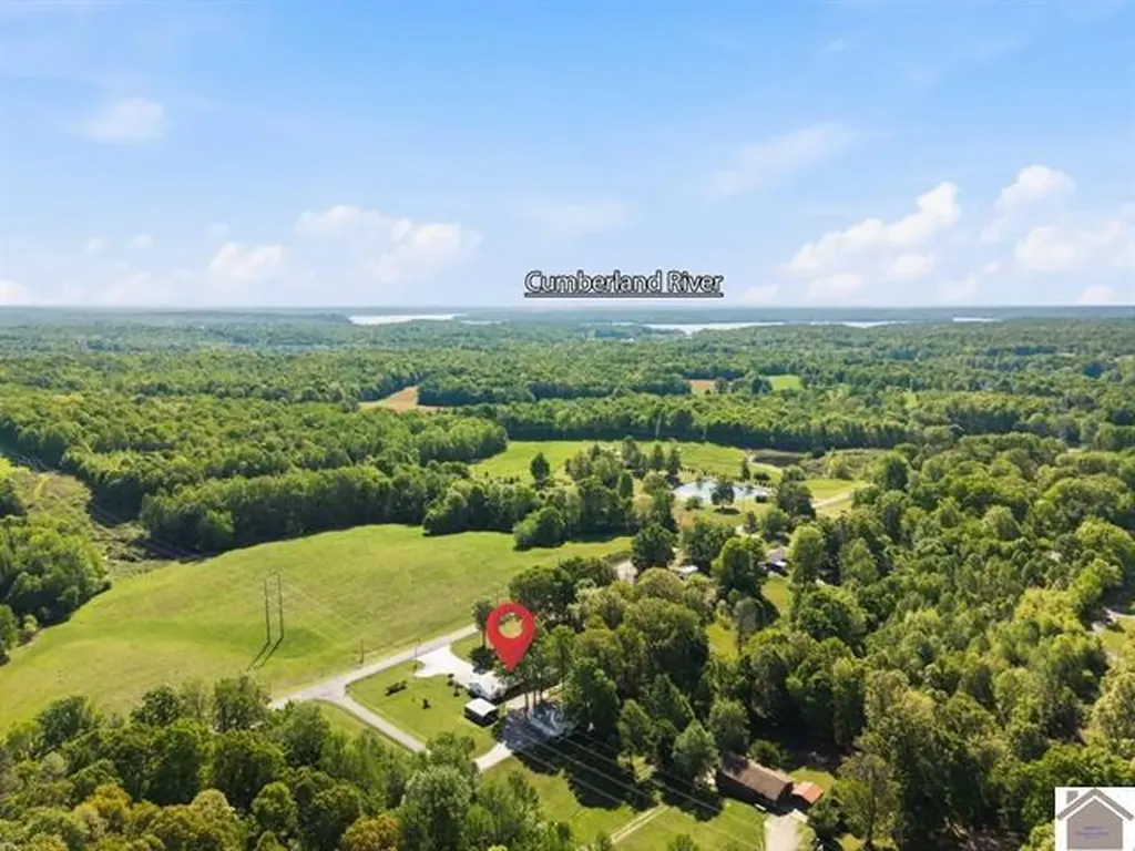 803 N State Route 810 Kuttawa KY 42055