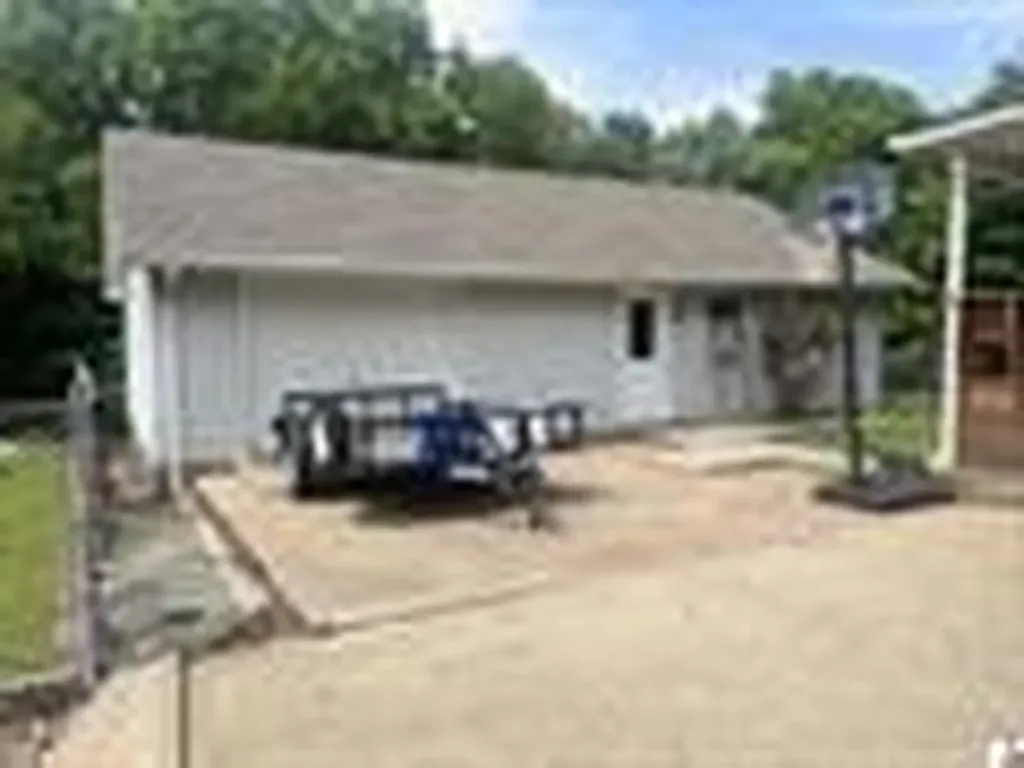 539 E Clay Street Clinton KY 42031