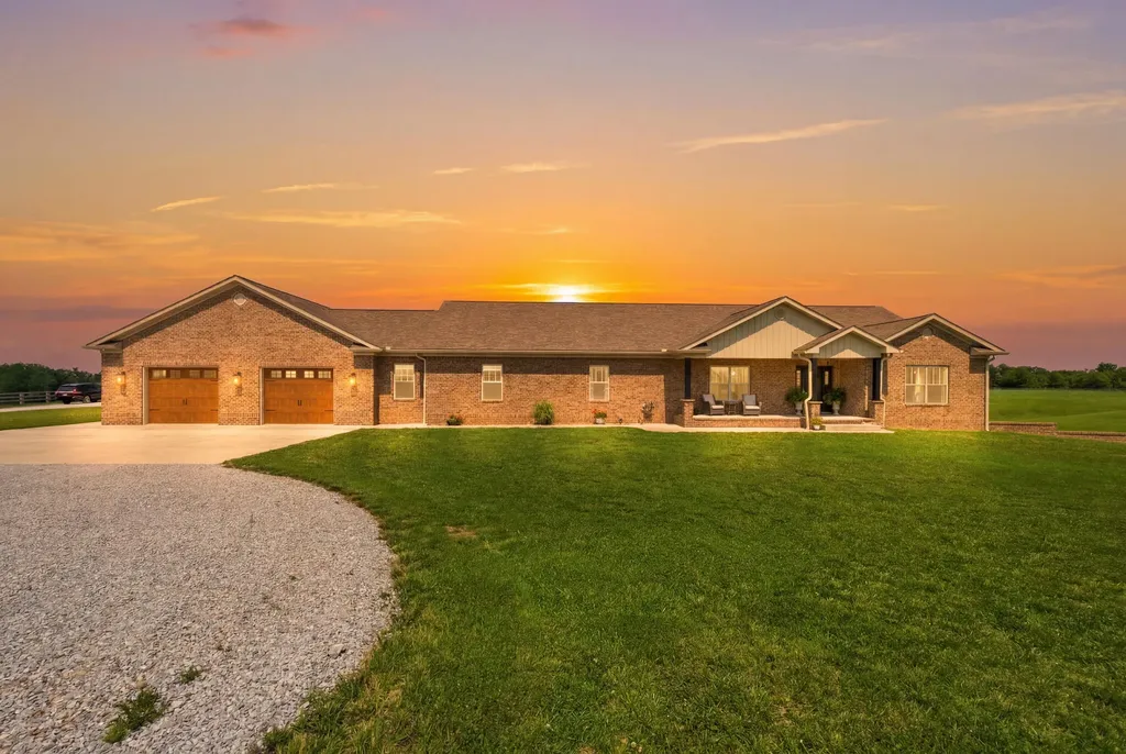 351 Benton Road Mt Sterling KY 40353