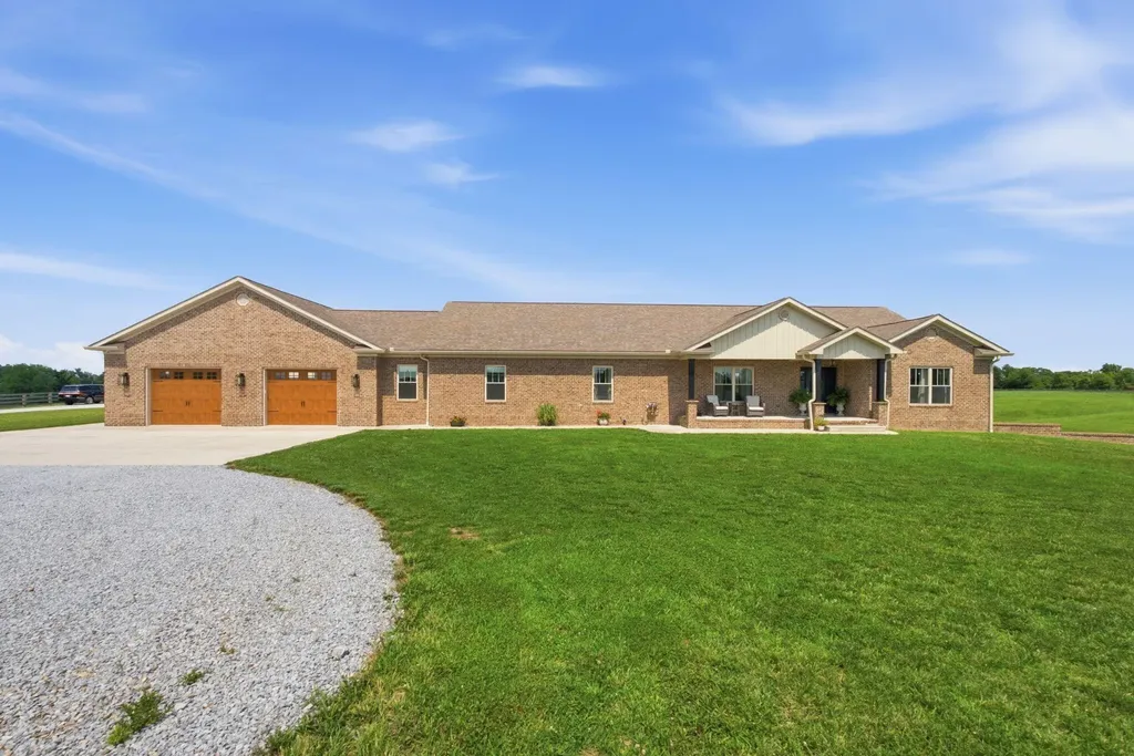 351 Benton Road Mt Sterling KY 40353