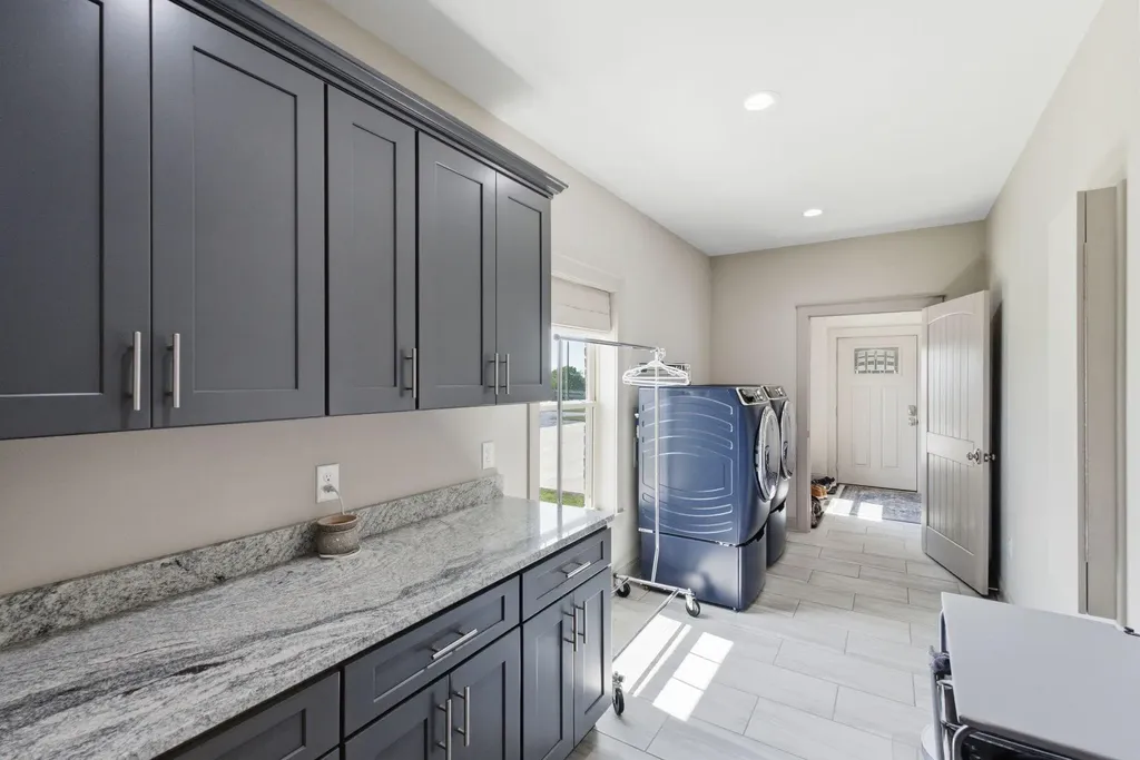 351 Benton Road Mt Sterling KY 40353