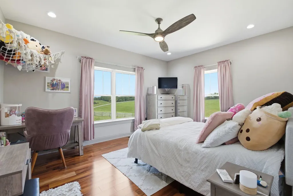 351 Benton Road Mt Sterling KY 40353