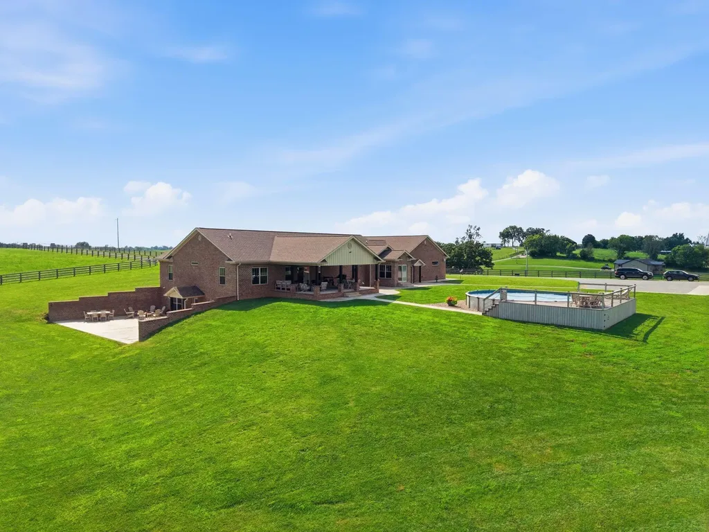351 Benton Road Mt Sterling KY 40353
