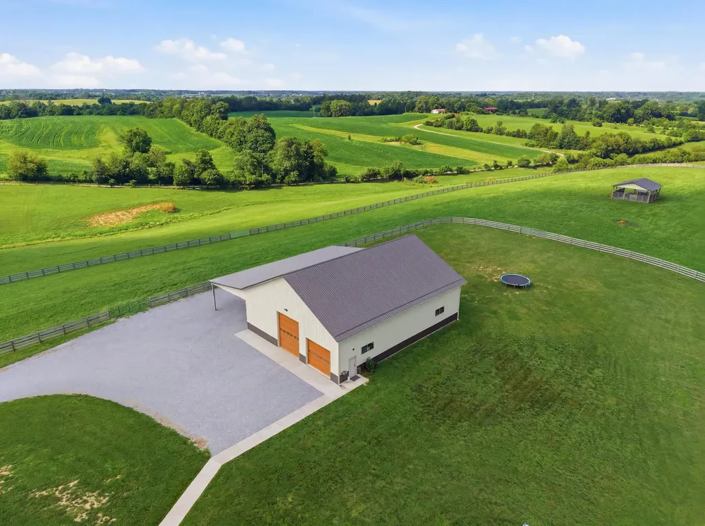 351 Benton Road Mt Sterling KY 40353