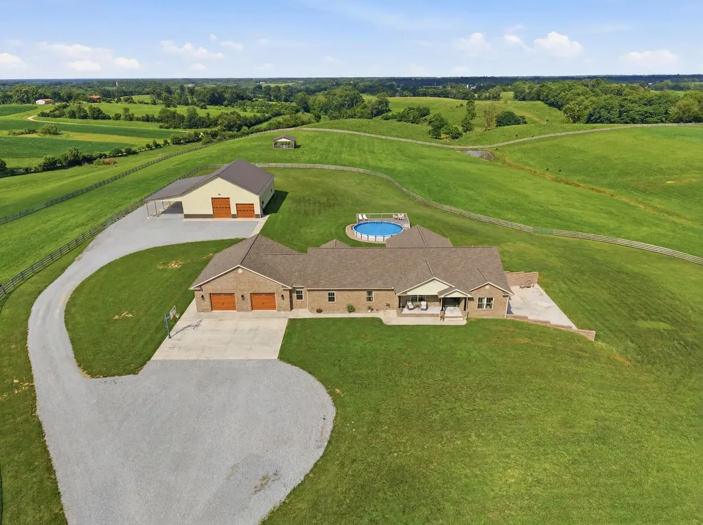 351 Benton Road Mt Sterling KY 40353