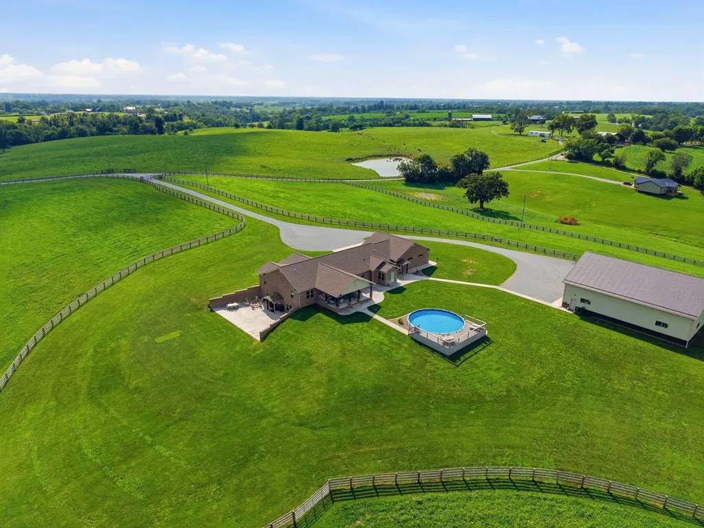351 Benton Road Mt Sterling KY 40353
