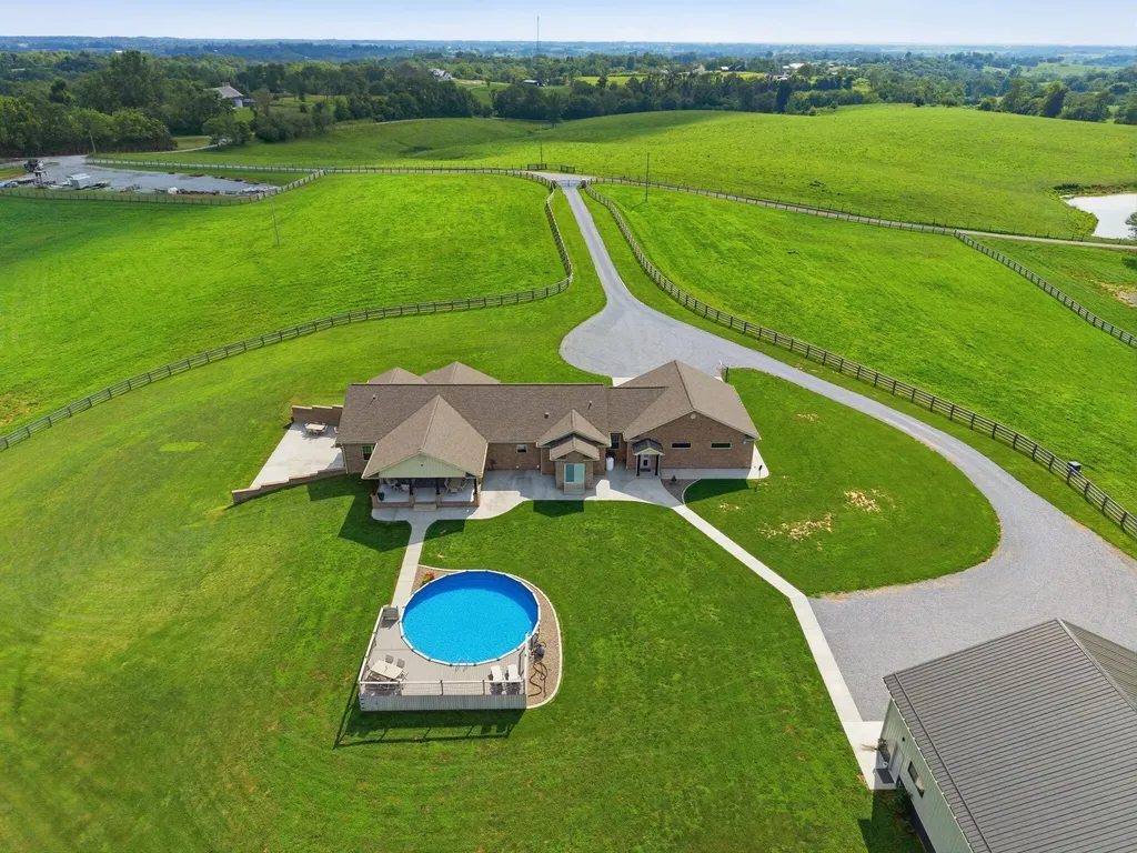 351 Benton Road Mt Sterling KY 40353