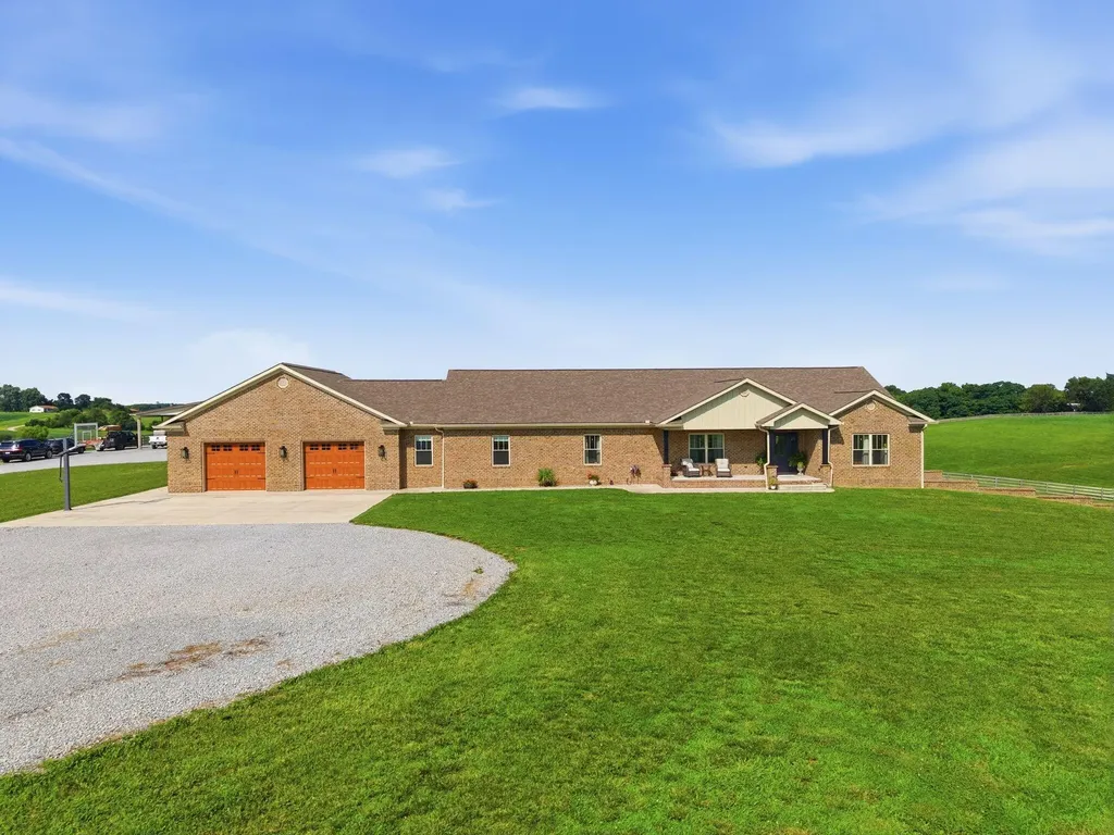 351 Benton Road Mt Sterling KY 40353