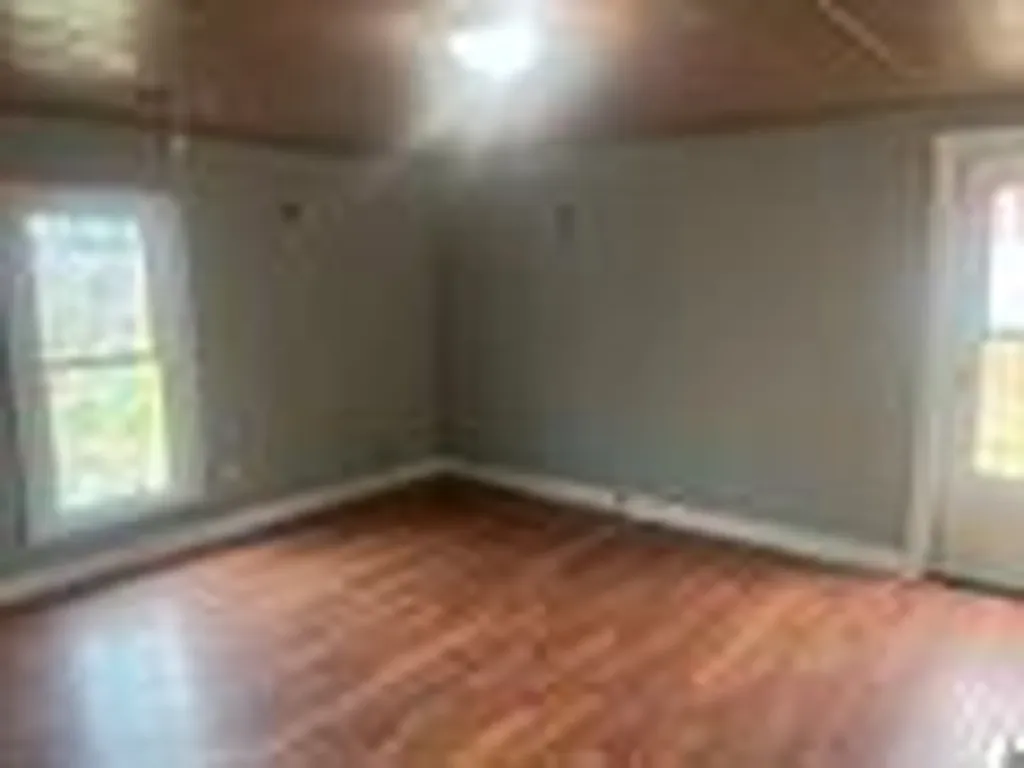 2032 Center Street Paducah KY 42003