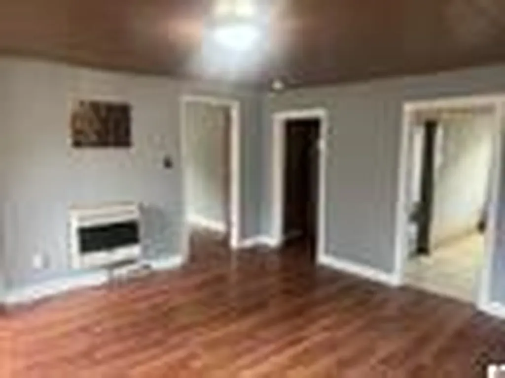 2032 Center Street Paducah KY 42003