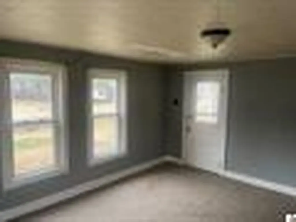 2032 Center Street Paducah KY 42003