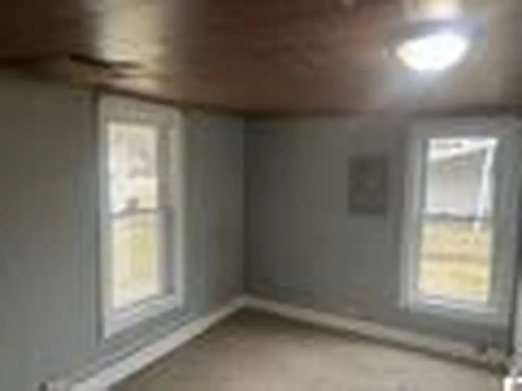 2032 Center Street Paducah KY 42003