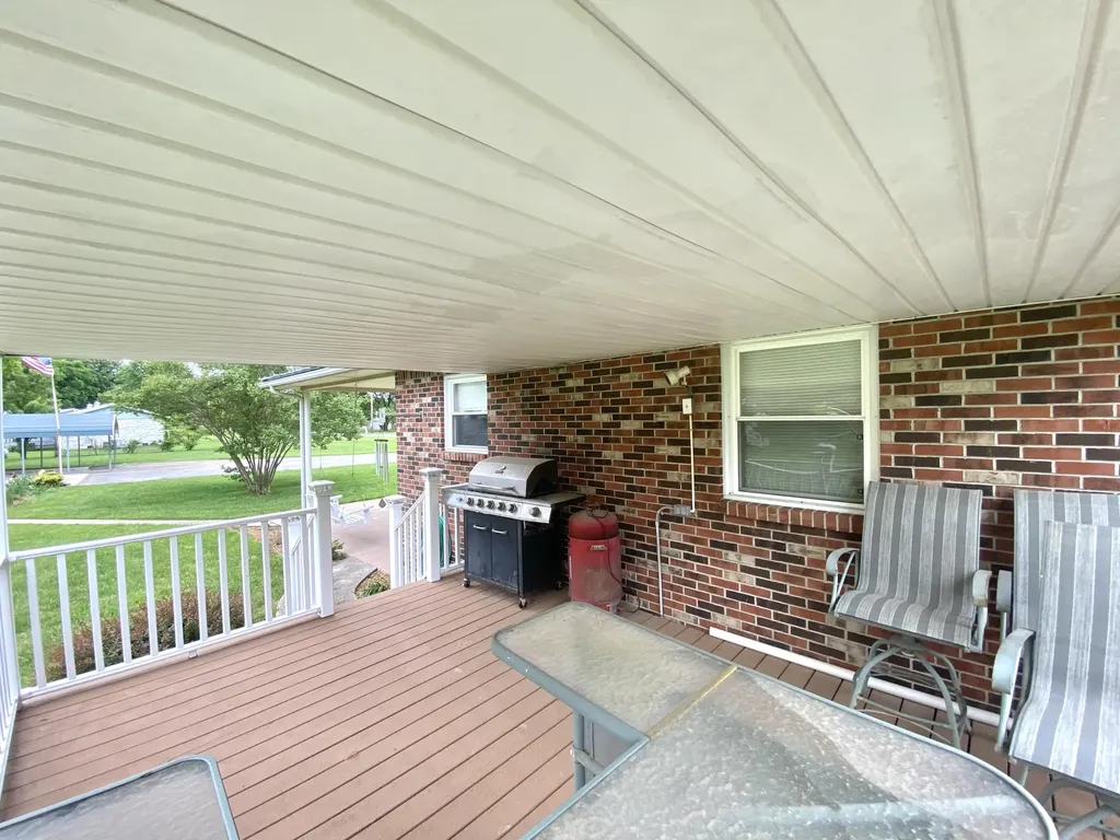 156 Heather Lane Ledbetter KY 42058