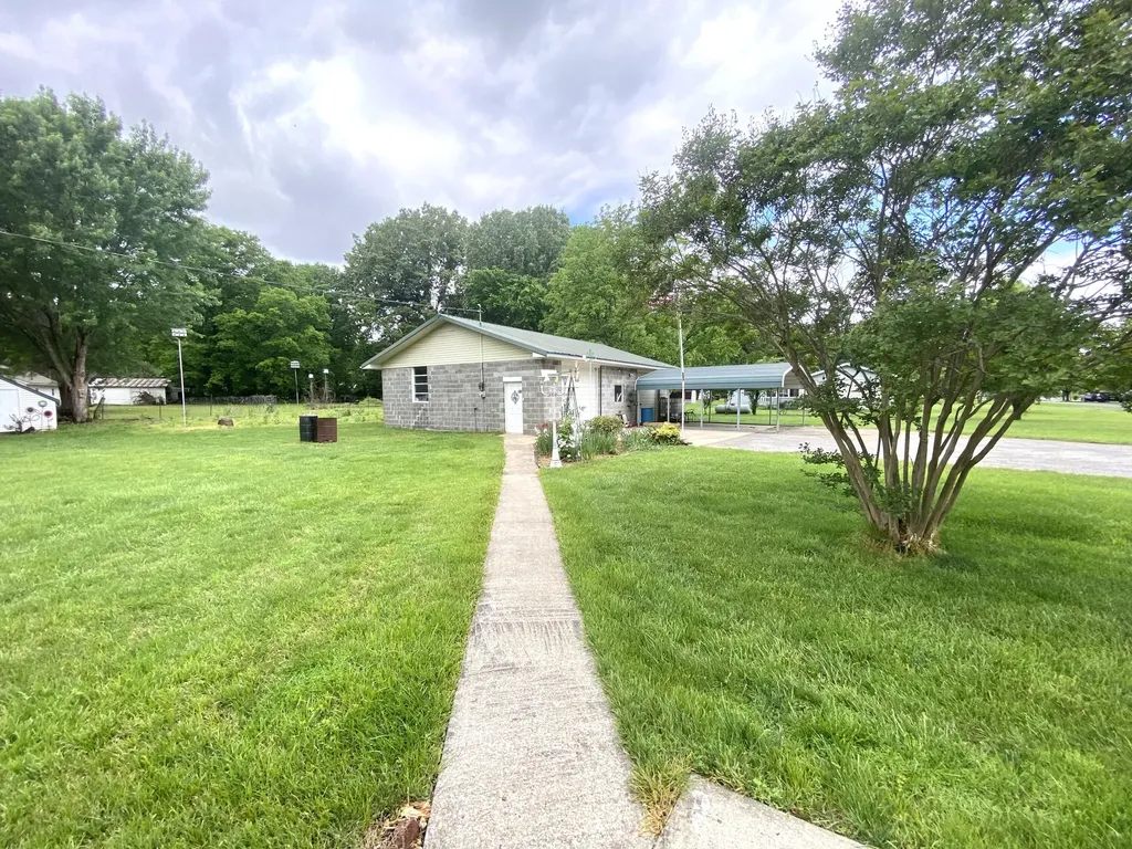 156 Heather Lane Ledbetter KY 42058