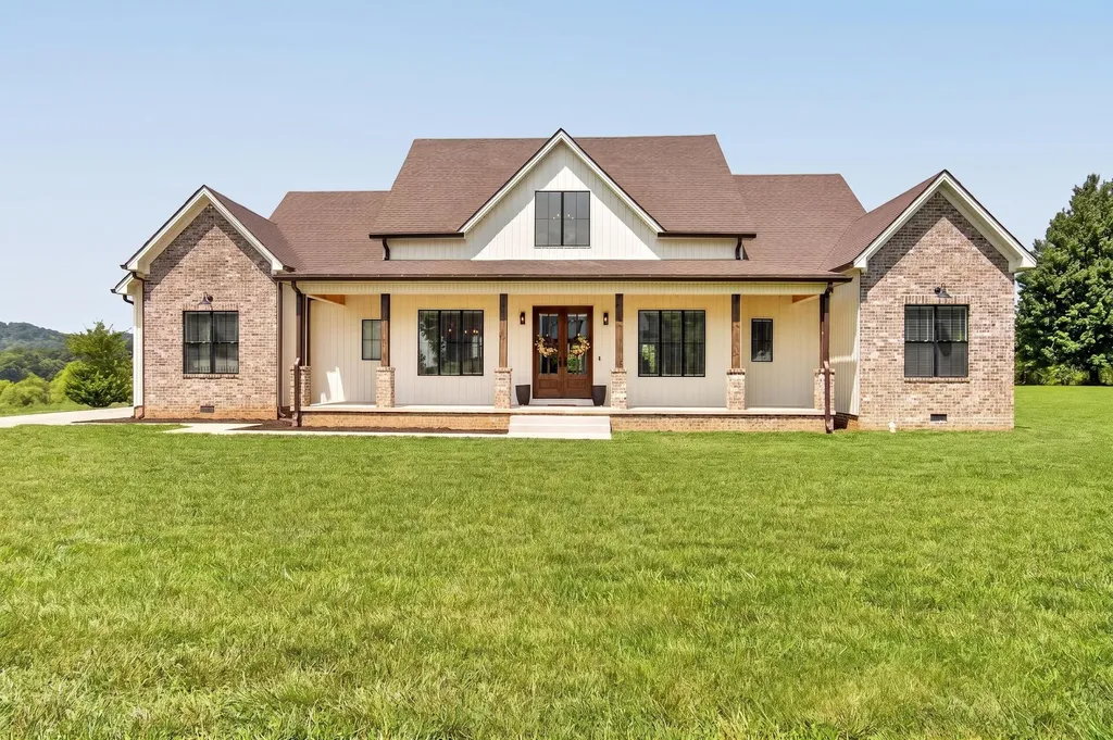 39 Bradley Street Stanford KY 40484