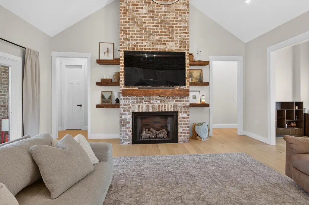 39 Bradley Street Stanford KY 40484