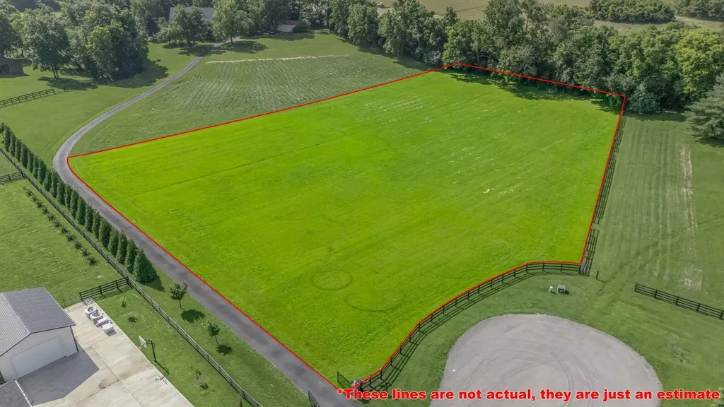 515 Woodridge Drive Lancaster KY 40444