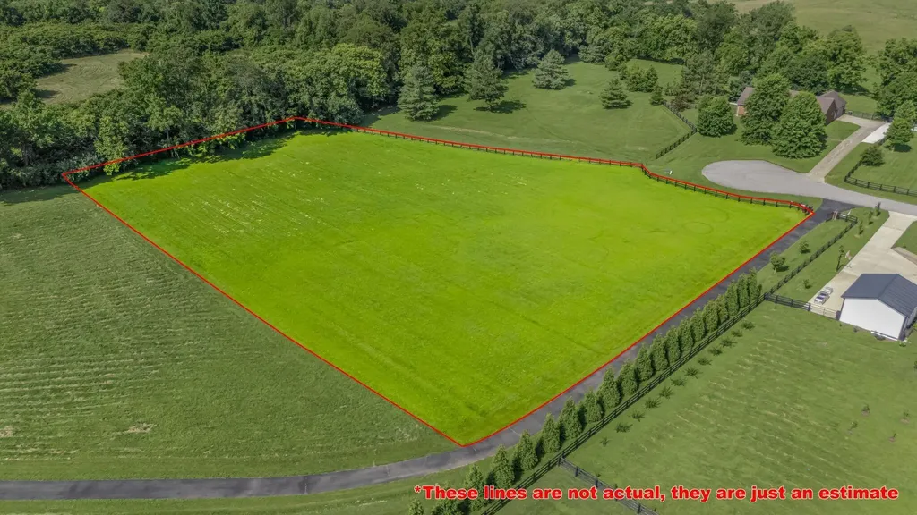 515 Woodridge Drive Lancaster KY 40444