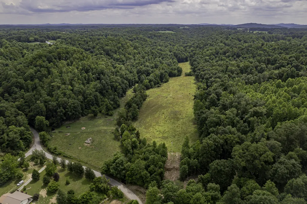 2000 2000 Gosser Ridge Road Liberty KY 42539