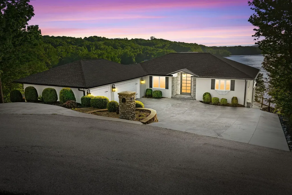 401 Pollard Circle Cadiz KY 42211