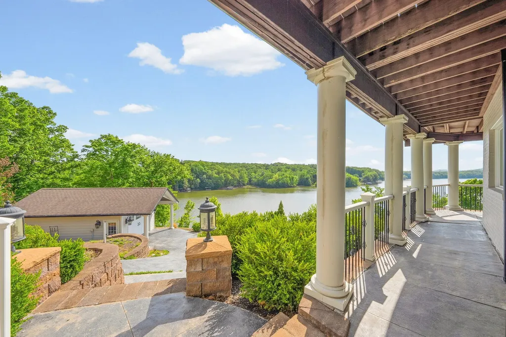 401 Pollard Circle Cadiz KY 42211