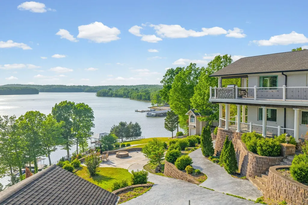 401 Pollard Circle Cadiz KY 42211