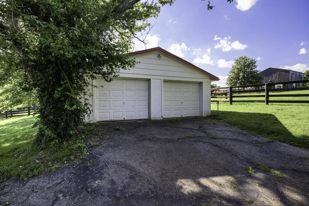 650 Delaney Ferry Road Versailles KY 40383