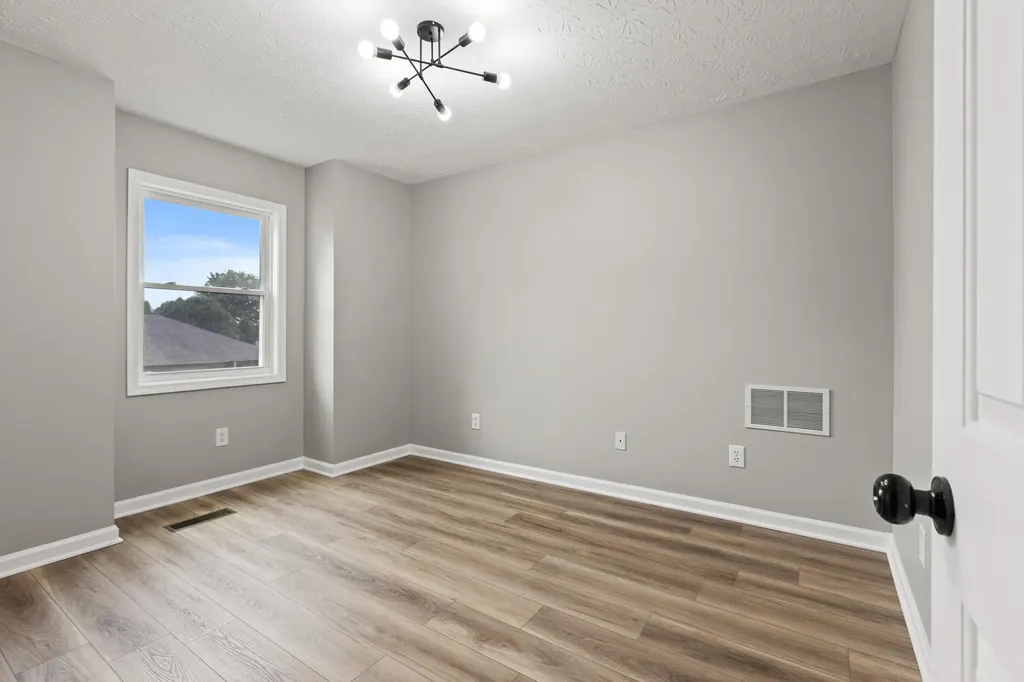 105 Bay Hill Drive Winchester KY 40391
