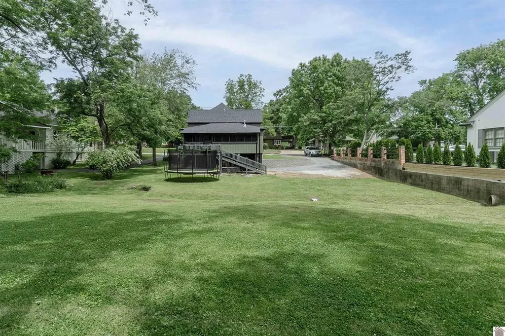 811 Olive Street Murray KY 42071