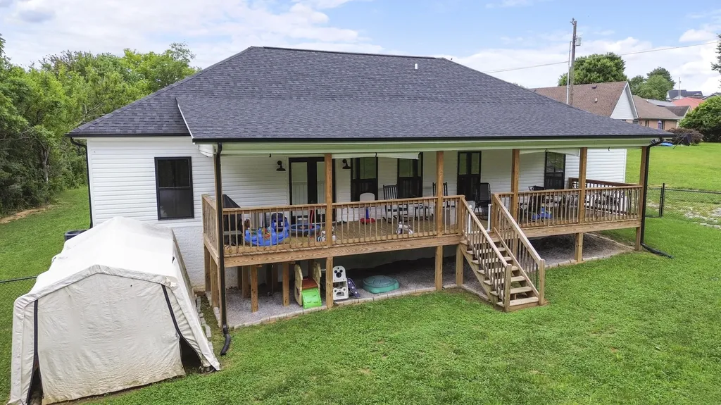 98 Spring View Drive Somerset KY 42501